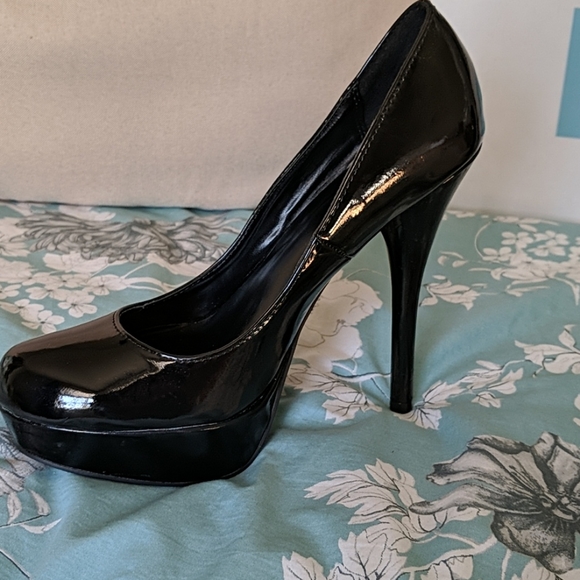 Call it spring platform heels size 9 - Picture 7 of 13